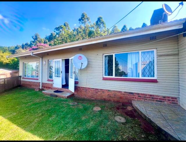 2 BEDROOM TOWNHOUSE FOR SALE IN BLACKRIDGE